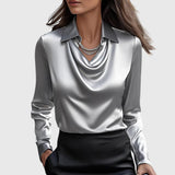Helen - Elegant bluse i skinnende satin
