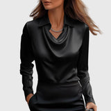 Helen - Elegant bluse i skinnende satin