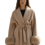 Ella Katrine - Elegant frakke med detaljer i pels