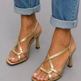 Lisbeth | Gyldne Sandaler Sommercharme