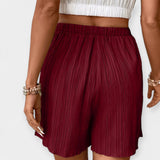 Viktoria - Stilfulde shorts med plisseringer