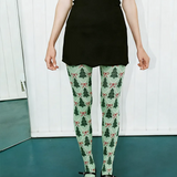 Hilda - Leggings med kunstnerisk vinterskovmønster