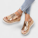 Josefine - Metallisk sandal med platform