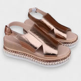 Josefine - Metallisk sandal med platform